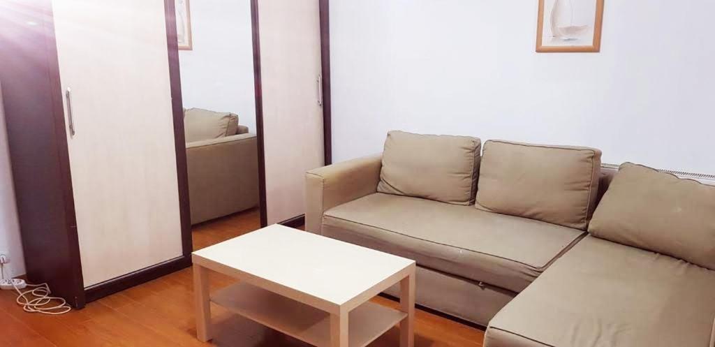 - Bucuresti, Zona Centrala Apartament Bucureşti